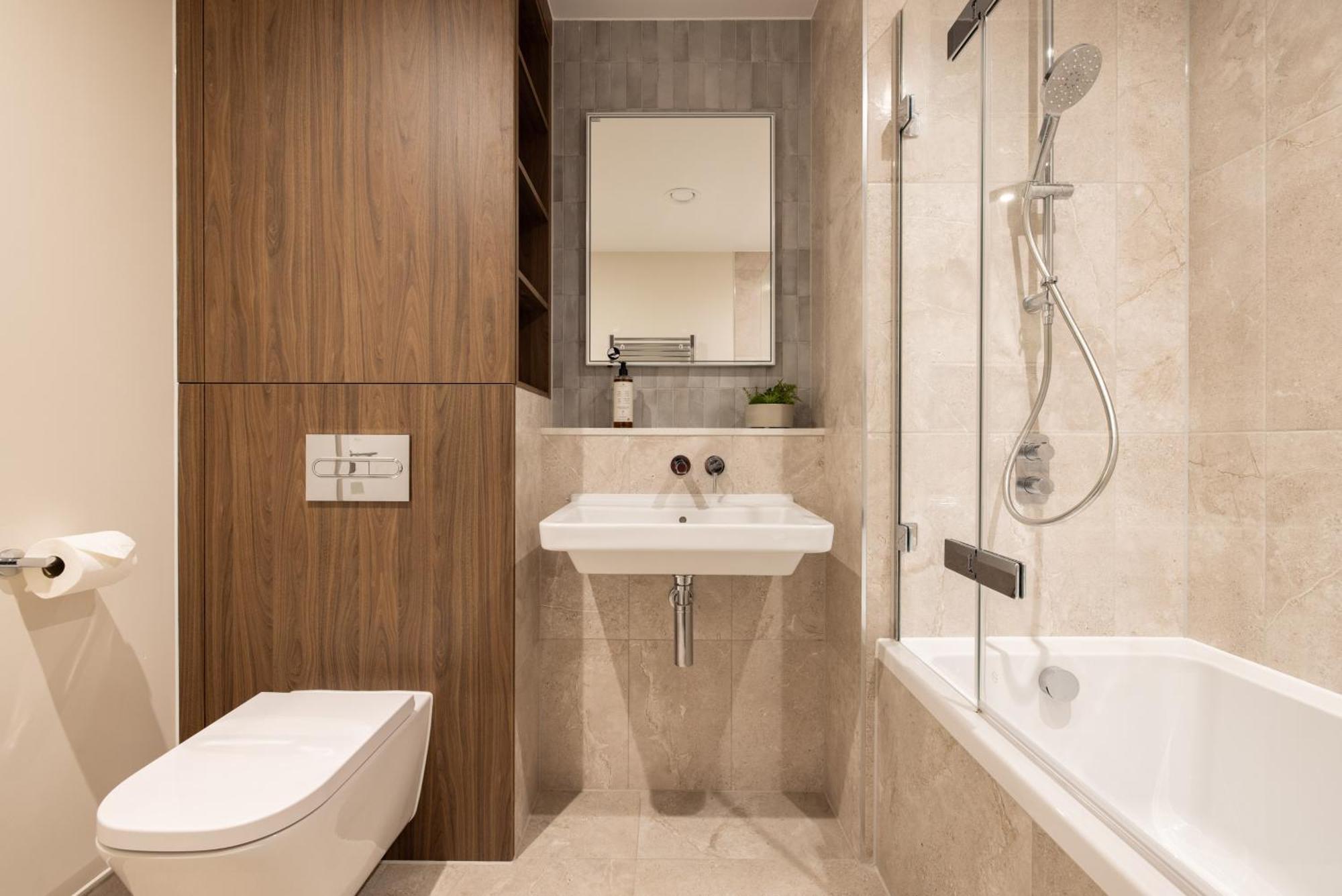 Charles Hope London Greenford Greenford  Ngoại thất bức ảnh