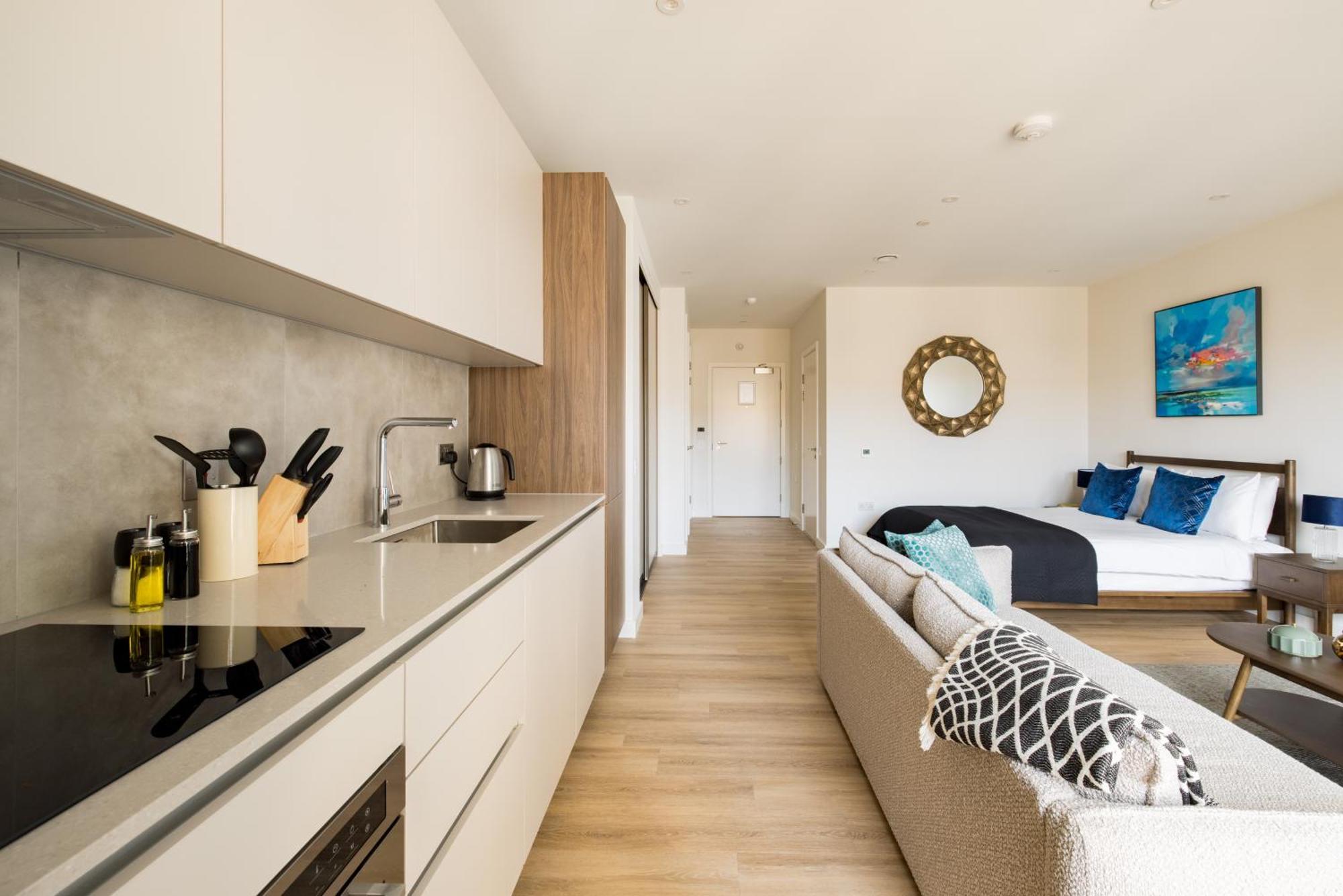 Charles Hope London Greenford Greenford  Ngoại thất bức ảnh