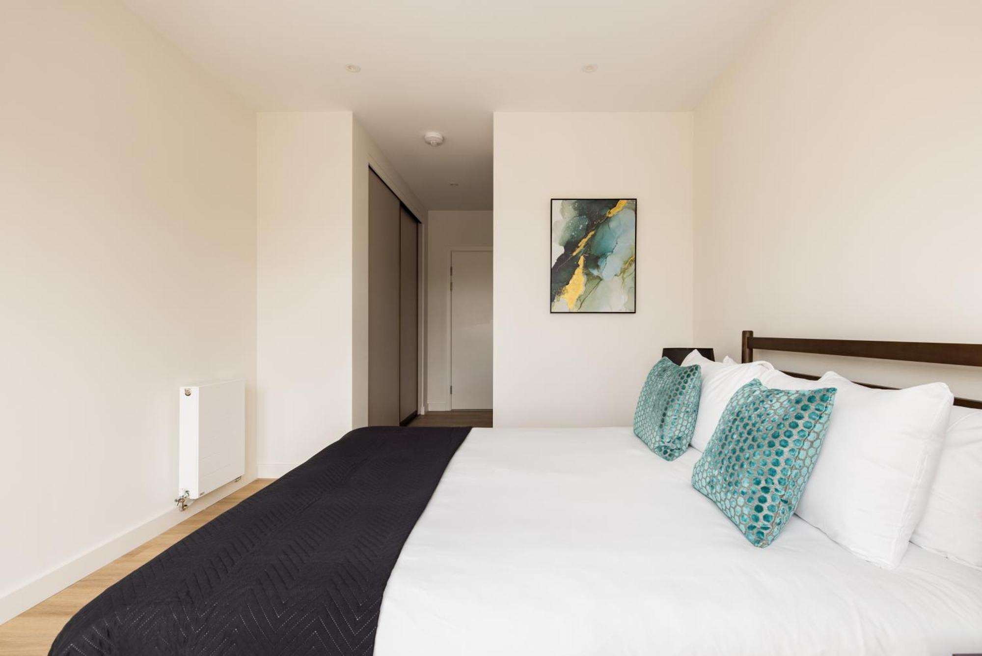 Charles Hope London Greenford Greenford  Ngoại thất bức ảnh