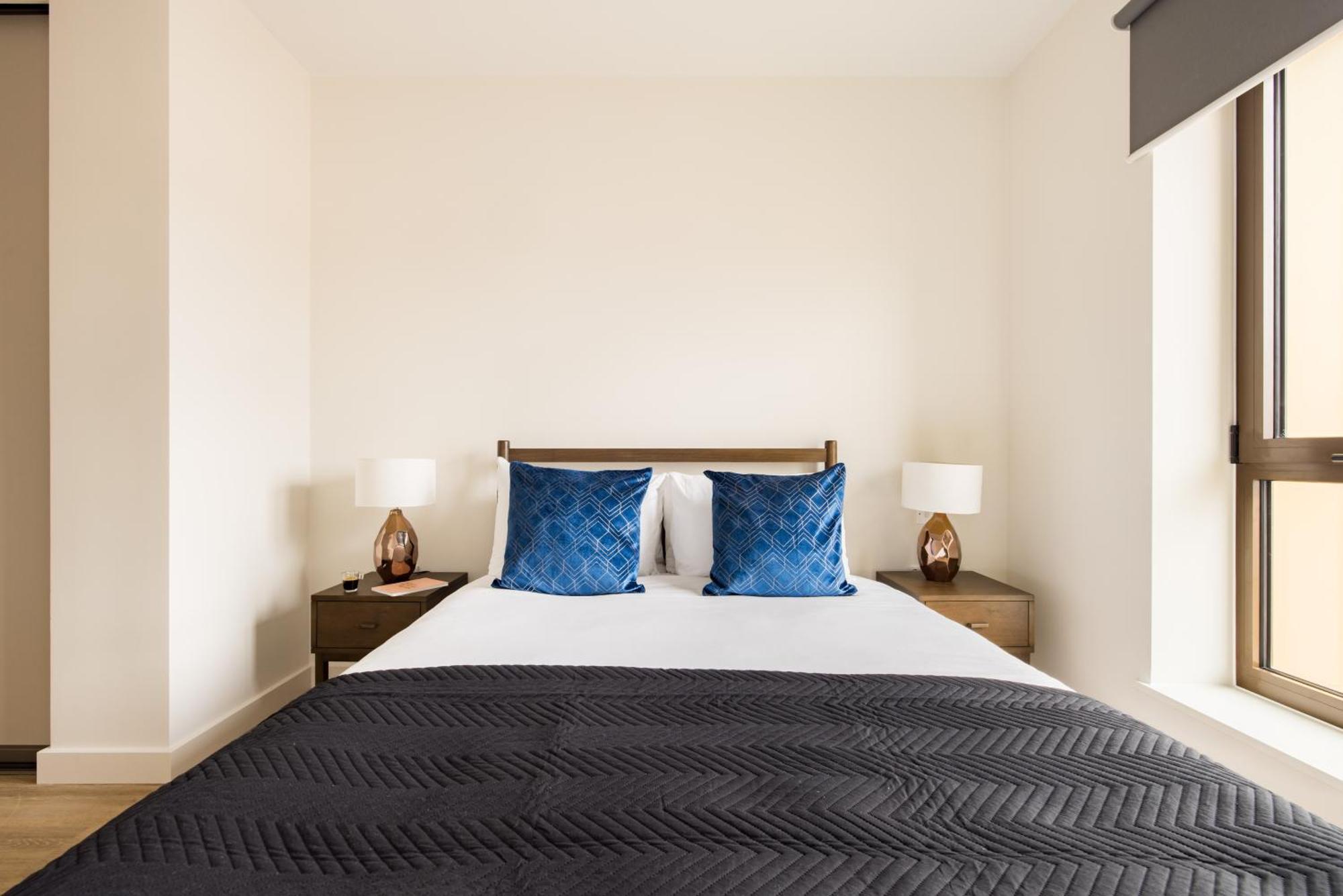 Charles Hope London Greenford Greenford  Ngoại thất bức ảnh